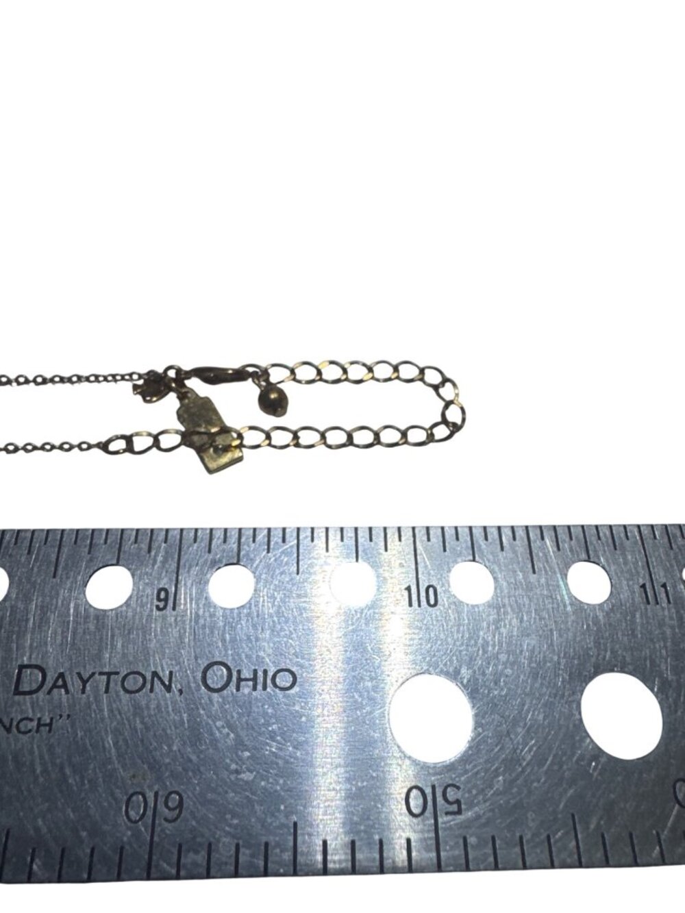 Kate Spade New York Mom Knows Best Giraffe Pendant Necklace 16.75 in Adjustable - Picture 5 of 6